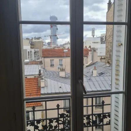 Bright & Stylish Furnished 1-bedroom *